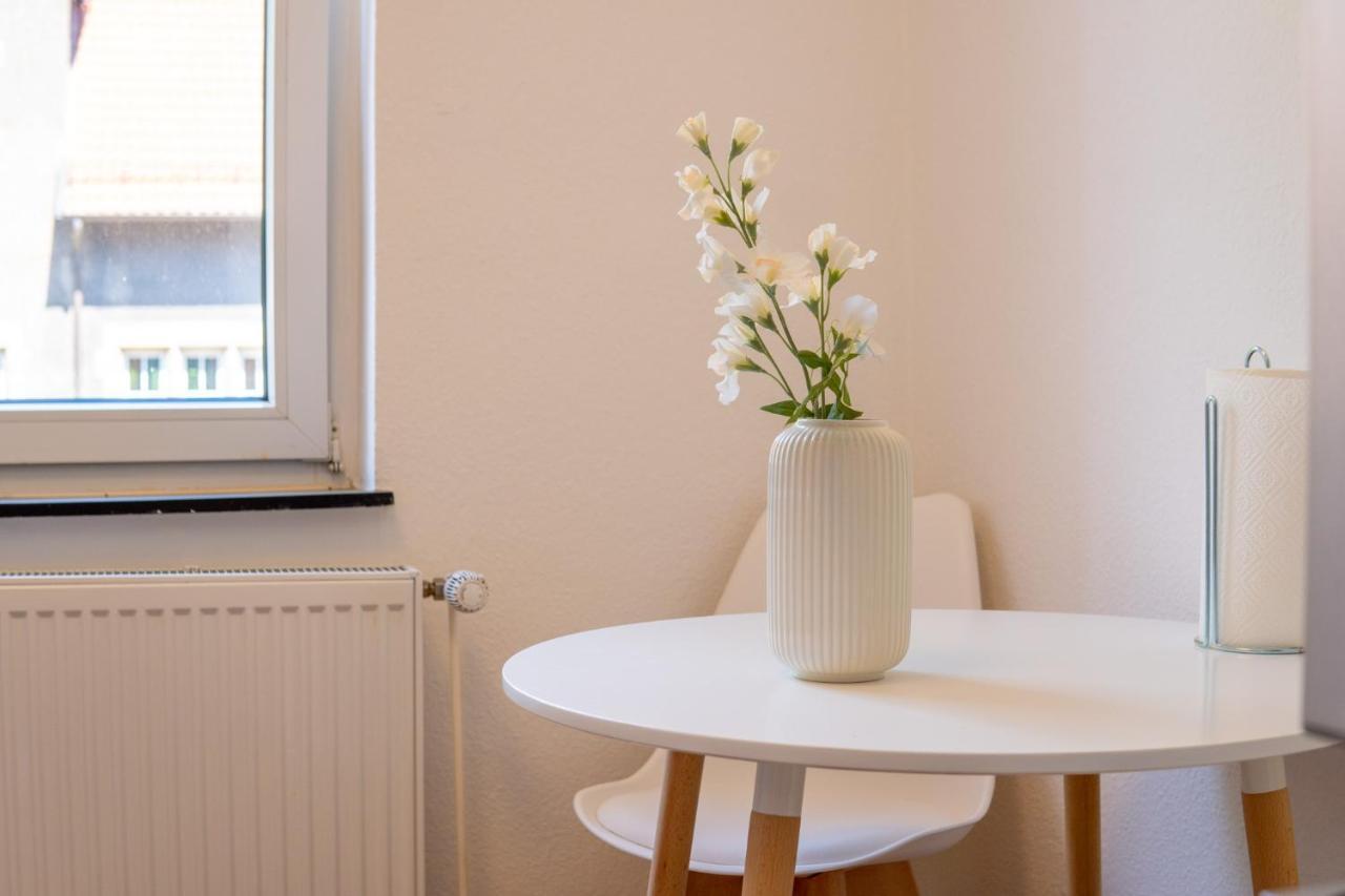 "Purple Chill" Super Zentrale Ferienwohnung Hbf-Messe-Buergerweide-Citygate-Ovb Arena BRE Buitenkant foto