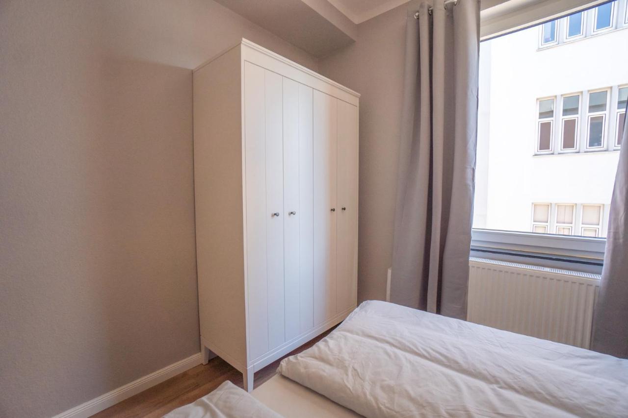 "Purple Chill" Super Zentrale Ferienwohnung Hbf-Messe-Buergerweide-Citygate-Ovb Arena BRE Buitenkant foto